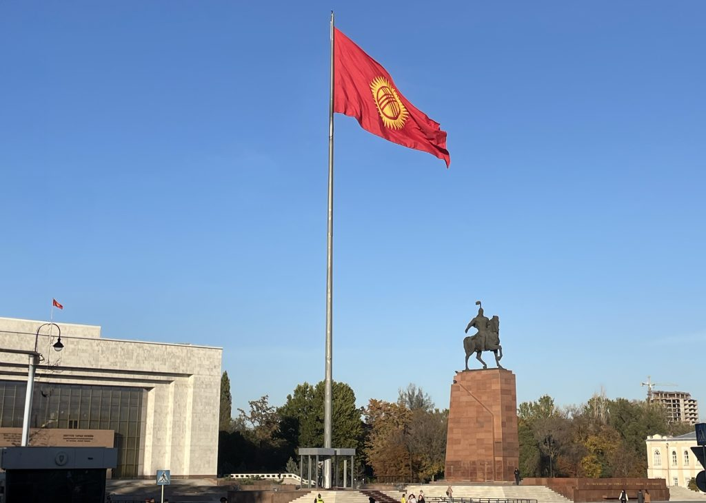 Kyrgyz President Urged to Veto Controversial Law Threatening Civil Liberties